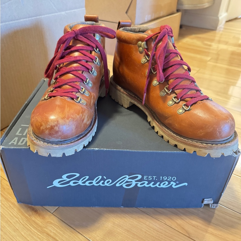 Eddie Bauer K-6 Women’s Paprika Brown Leather Hiking Boots - size 9